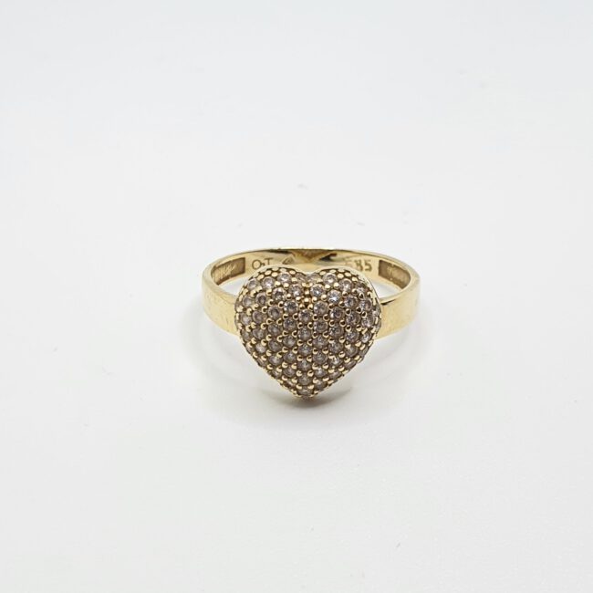 טבעת לב זהב 14K יפיפייה משובצת זרקונים דגם gr300