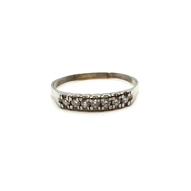 טבעת זהב לבן יהלומים חצי נישואין קלאסית 0.20 קראט dr113